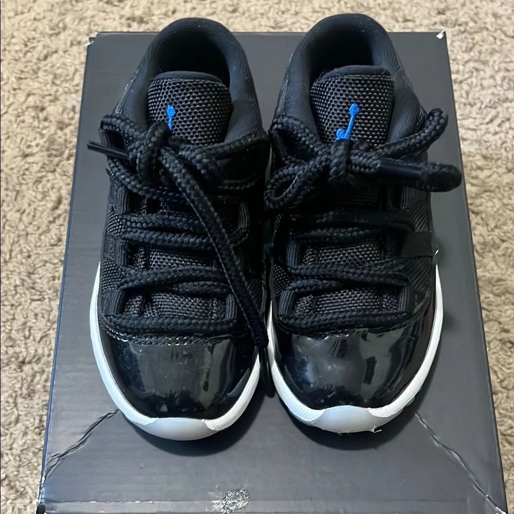 Jordan Kids Black Sneakers with Blue Jumpman Accent